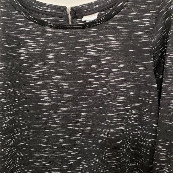 Merona Sz M Long Sleeve Zip Back Top - Picture 2 of 7